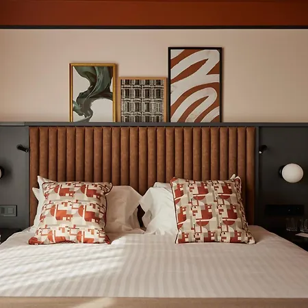 Hotel Le Parchamp, A Tribute Portfolio Hotel, Paris 4*
