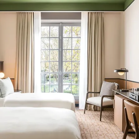 Hotel Le Parchamp, A Tribute Portfolio Hotel, Paris 4*