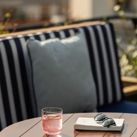 Отель Le Parchamp, A Tribute Portfolio Hotel, Paris 4*