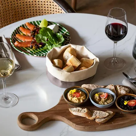 Le Parchamp, A Tribute Portfolio Hotel, Paris Отель