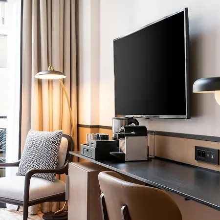 Le Parchamp, A Tribute Portfolio Hotel, Paris 4*