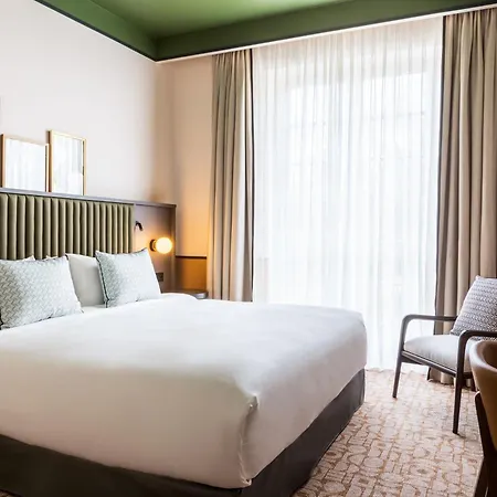 Отель Le Parchamp, A Tribute Portfolio Hotel, Paris Булонь-Бийанкур