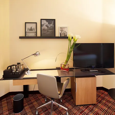 Le Parchamp, A Tribute Portfolio Hotel, Paris Отель Булонь-Бийанкур