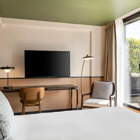 Le Parchamp, A Tribute Portfolio Hotel, Paris 4*